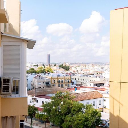 Apartamento Familiar Maria Auxiliadora Sevilla Exterior foto