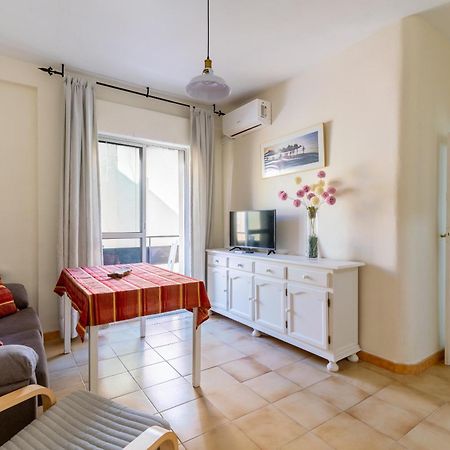 Apartamento Familiar Maria Auxiliadora Sevilla Exterior foto