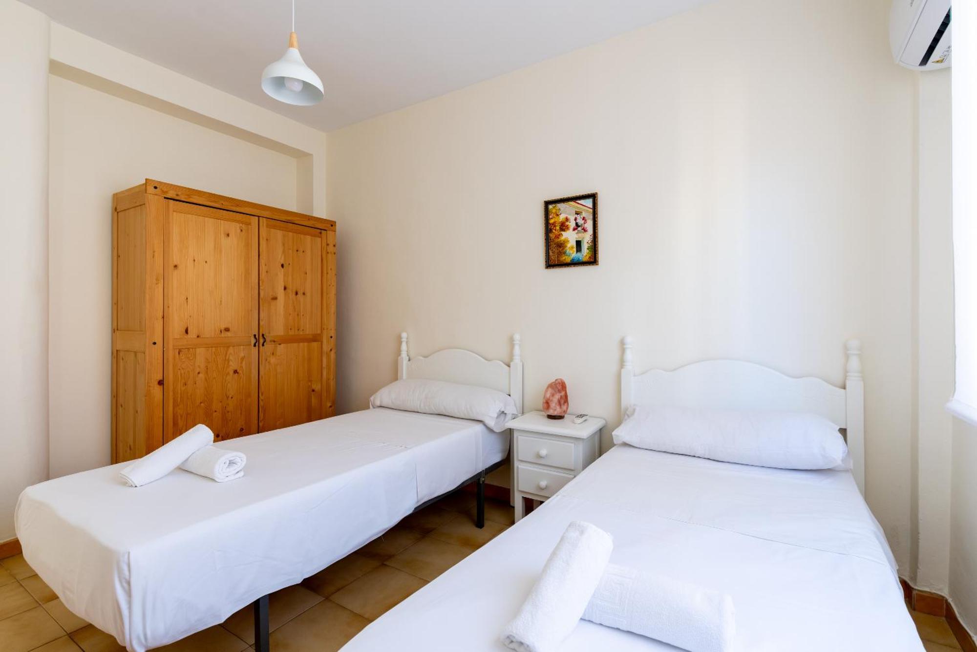 Apartamento Familiar Maria Auxiliadora Sevilla Exterior foto